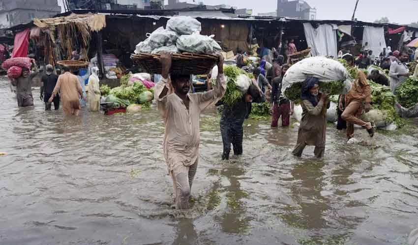 lahore-flood-damage